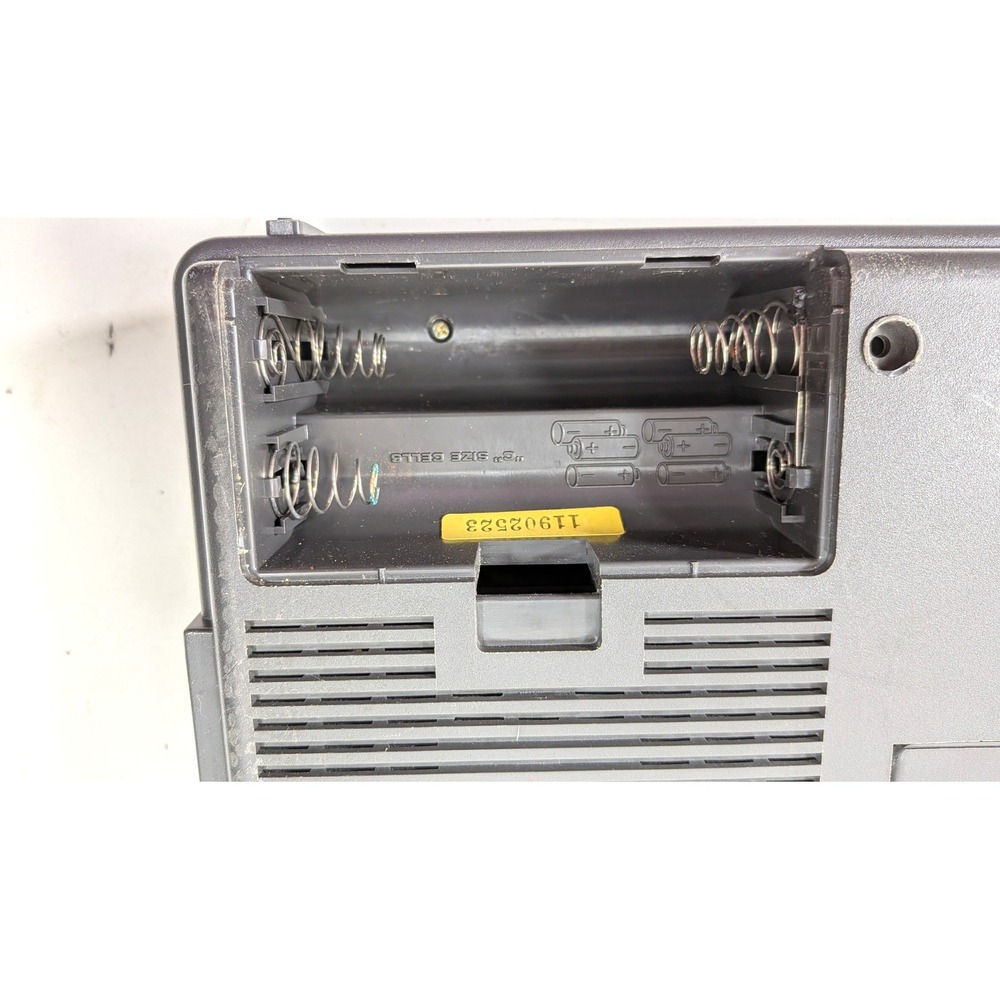 Bell & Howell 3181A Portable Cassette Tape Recorder Player Vintage Gray AC DC - Picture 6 of 9